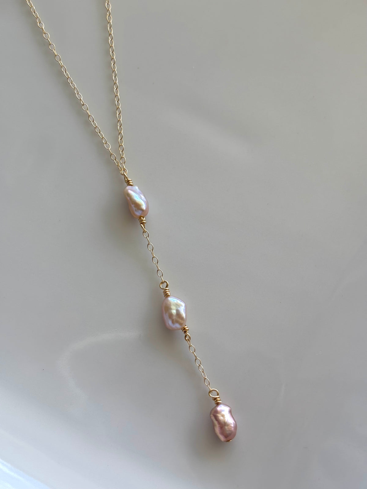 3 KESHI PEARL LARIAT
