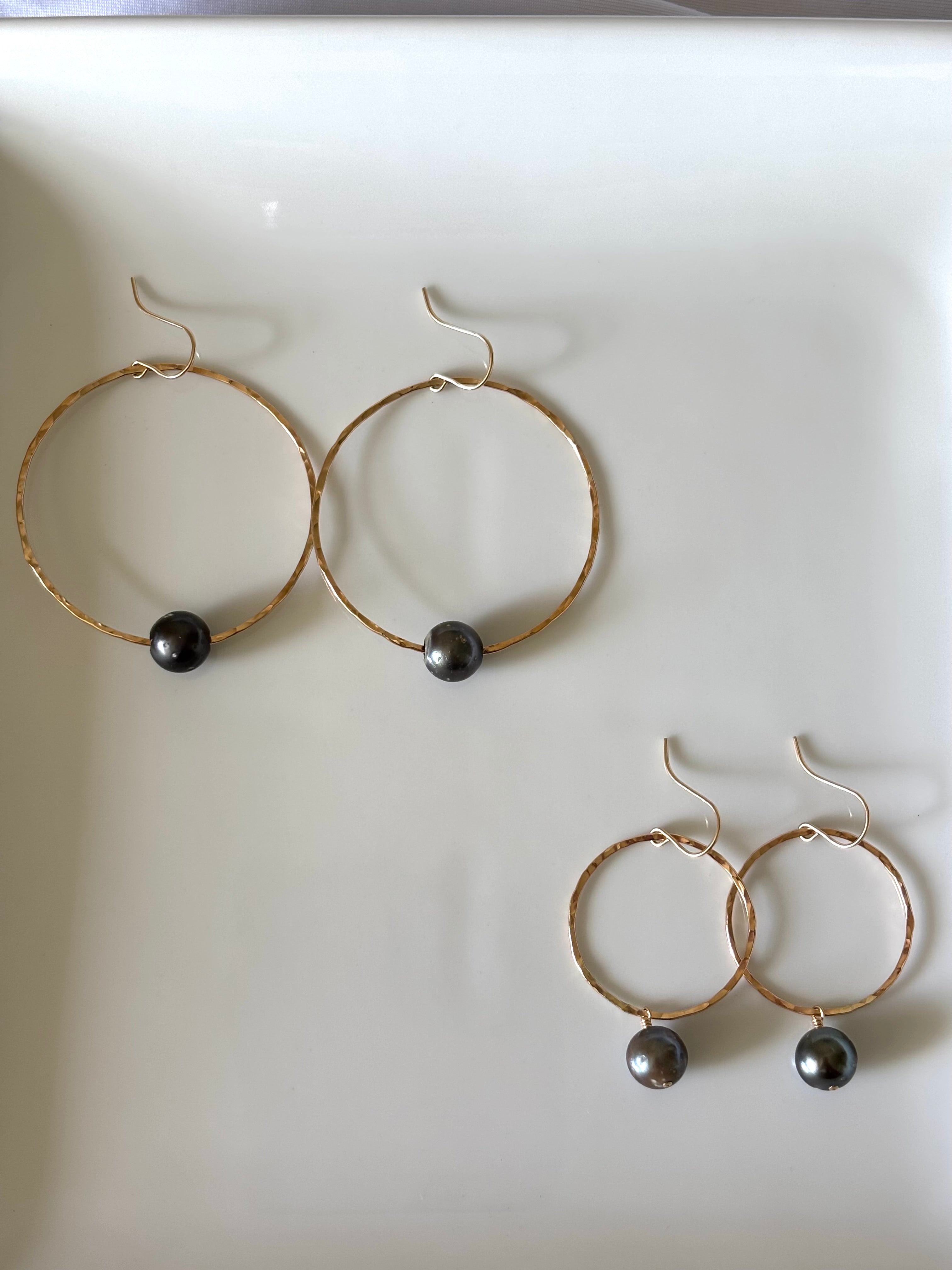 TAHITIAN PEARL HOOPS