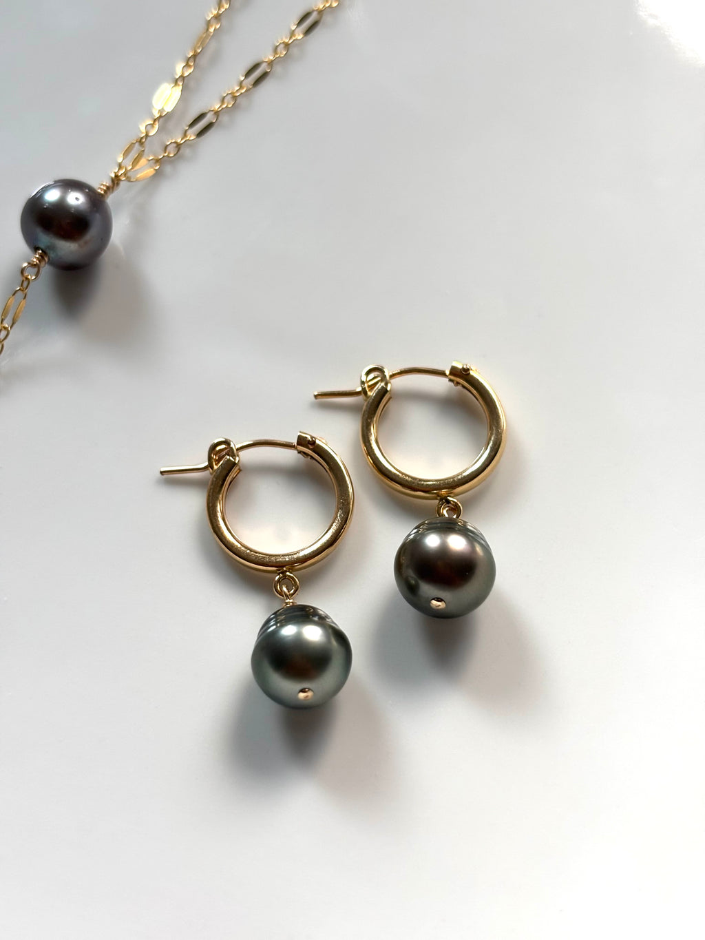 TAHITIAN PEARL HUGGIE HOOPS