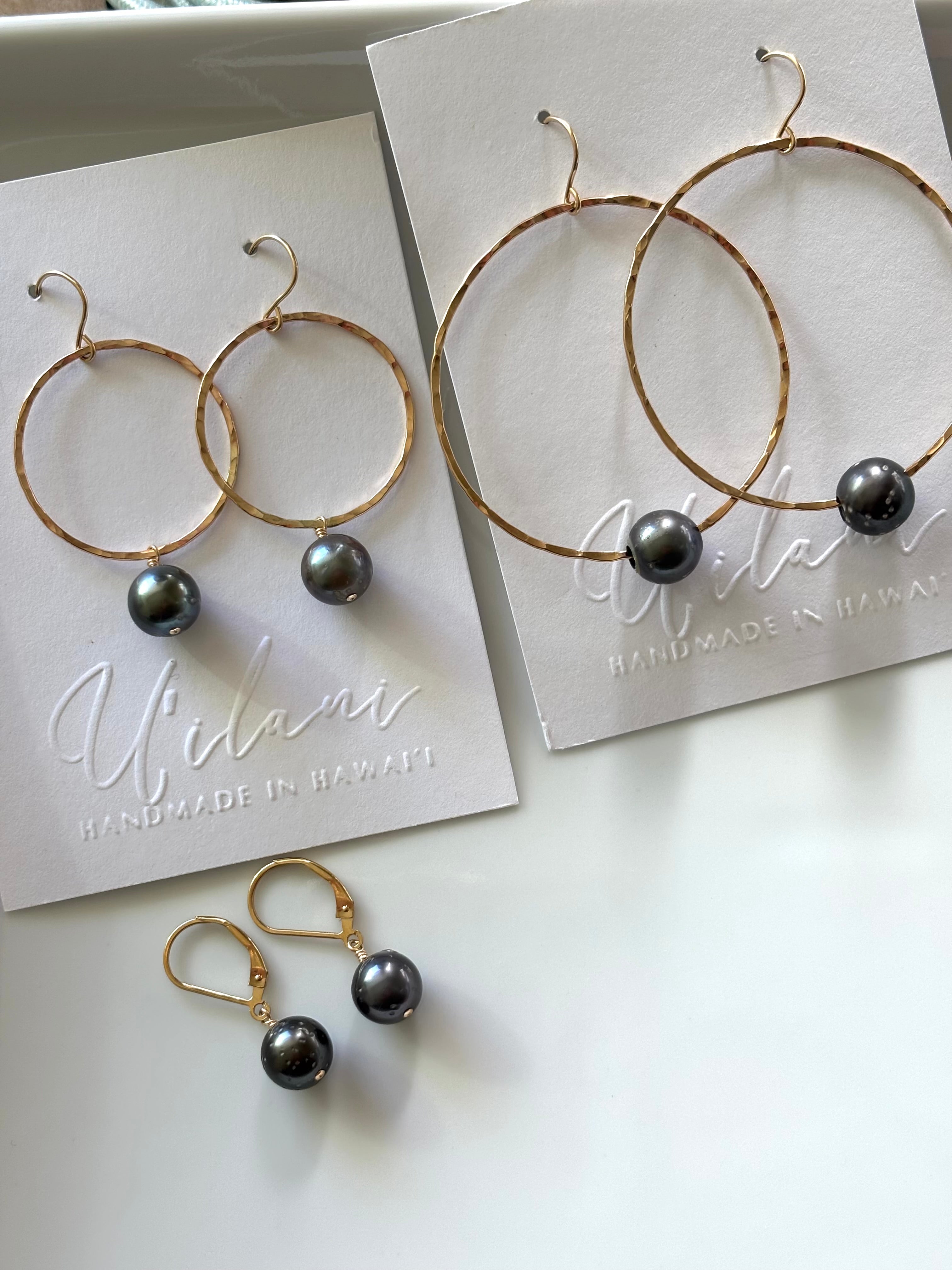 TAHITIAN PEARL HOOPS