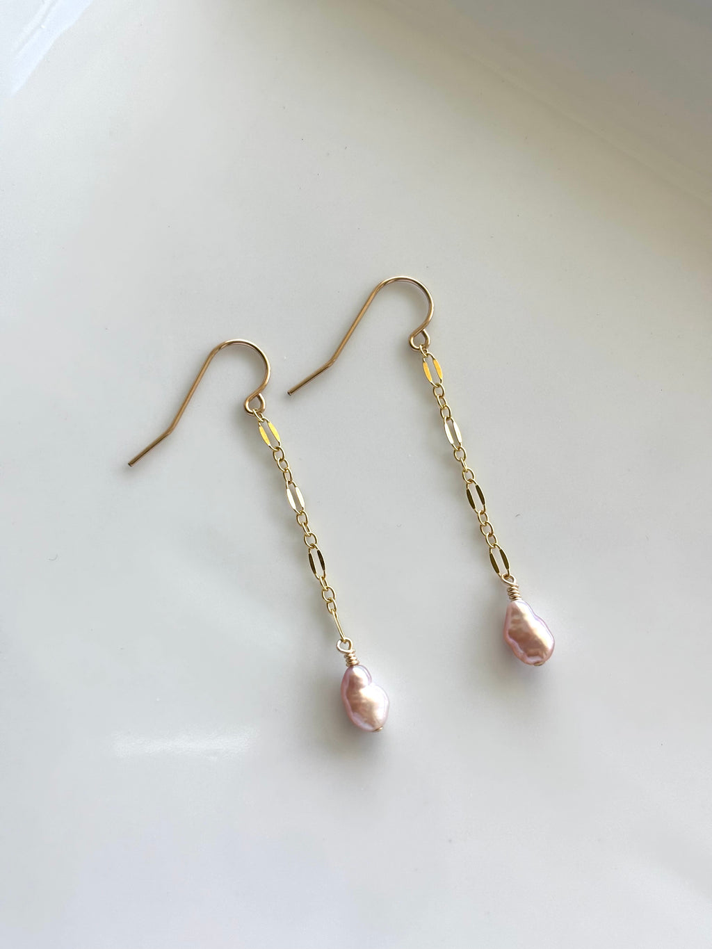 KESHI PEARL DANGLES