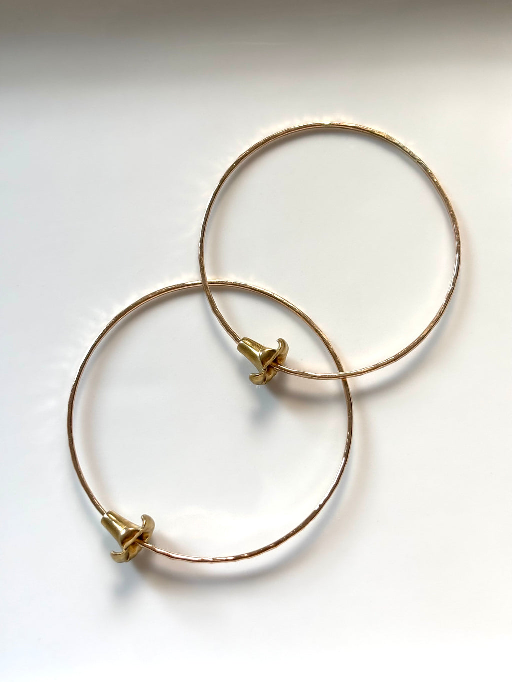 PUAKENIKENI BANGLE