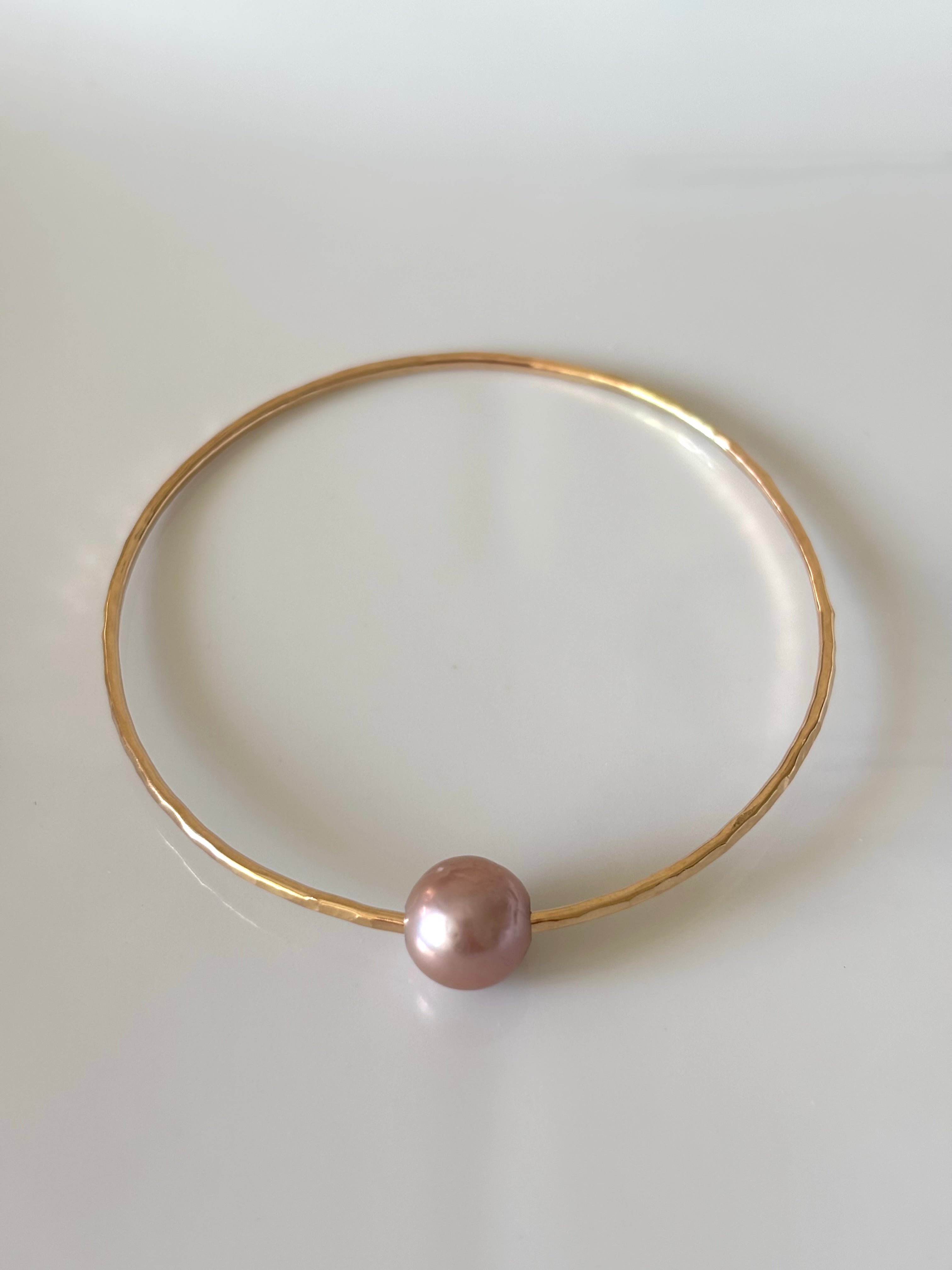 EDISON PEARL BANGLE