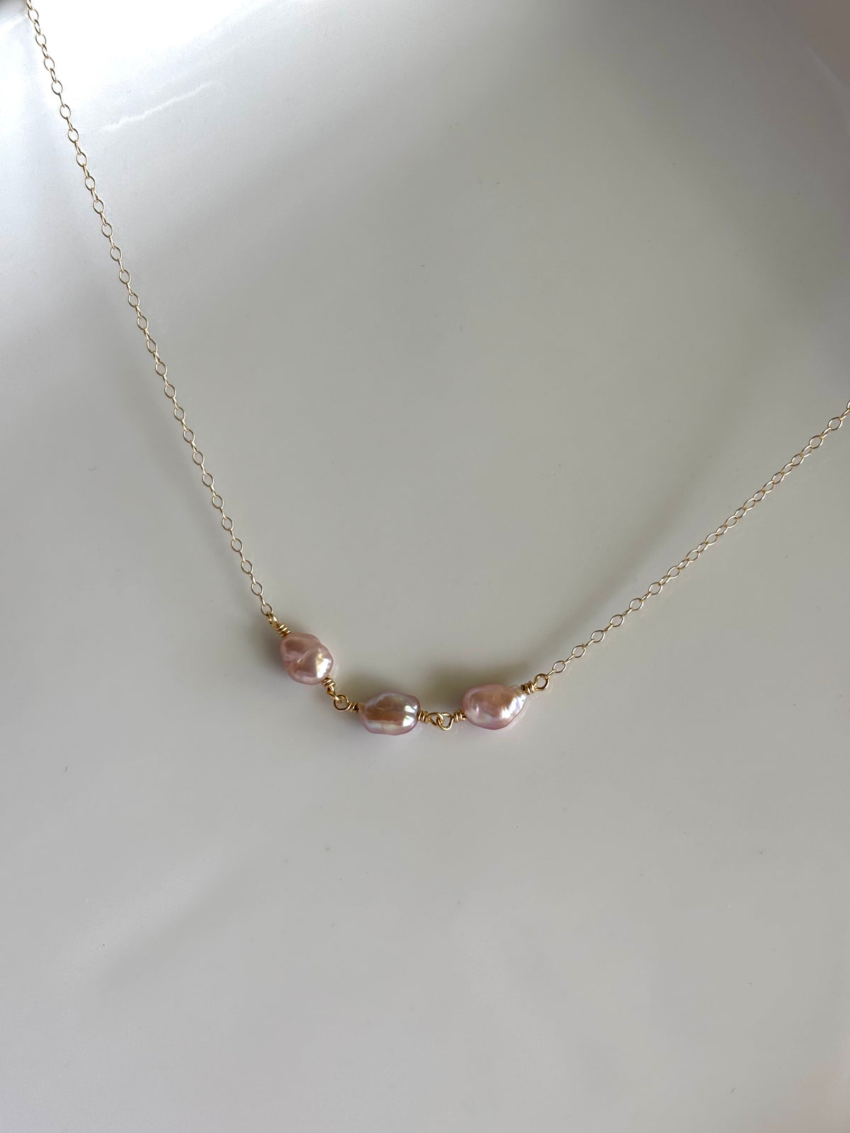 KESHI CHAIN LINK NECKLACE