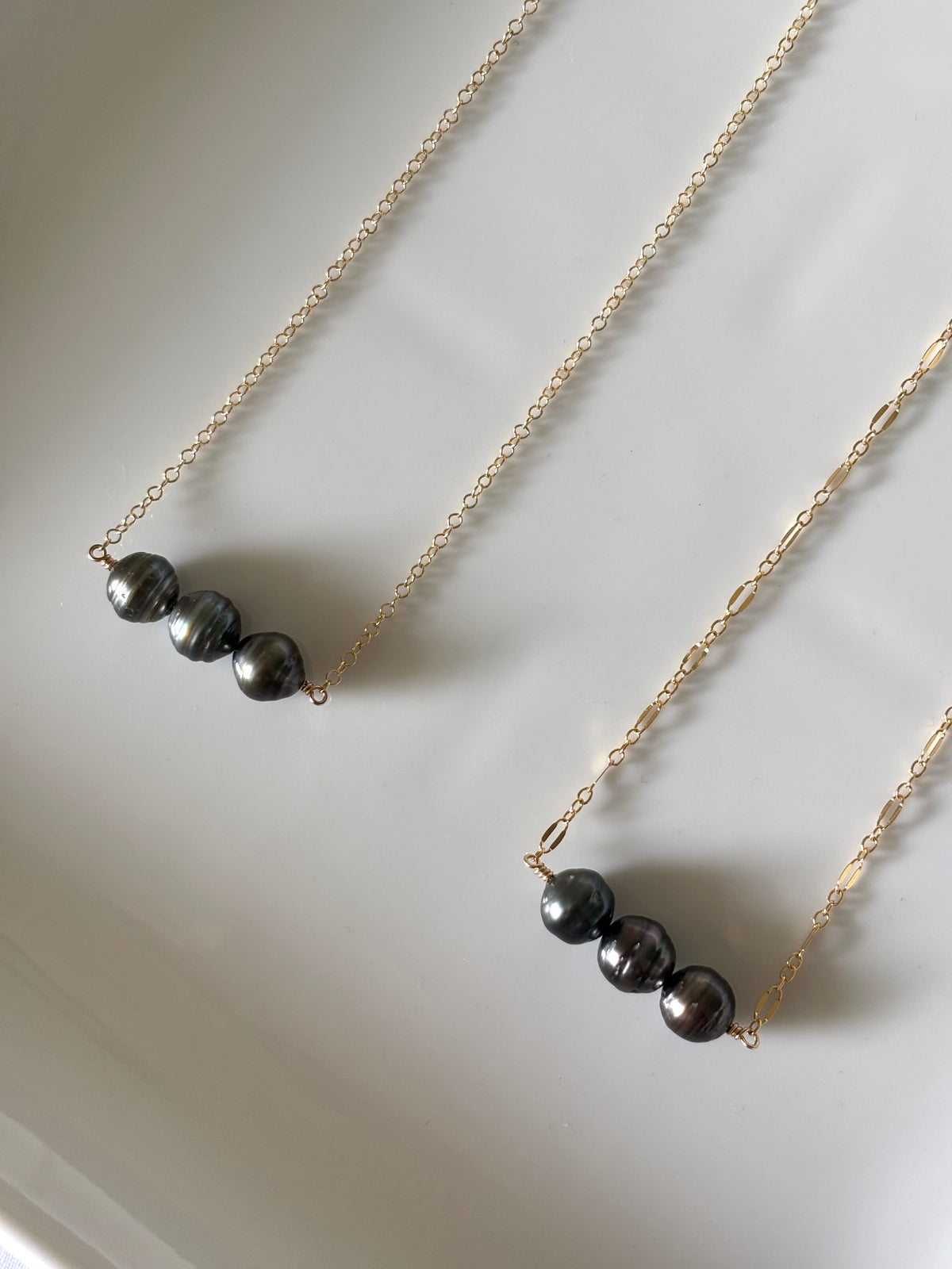 TAHITIAN TRIPLE BAR NECKLACE