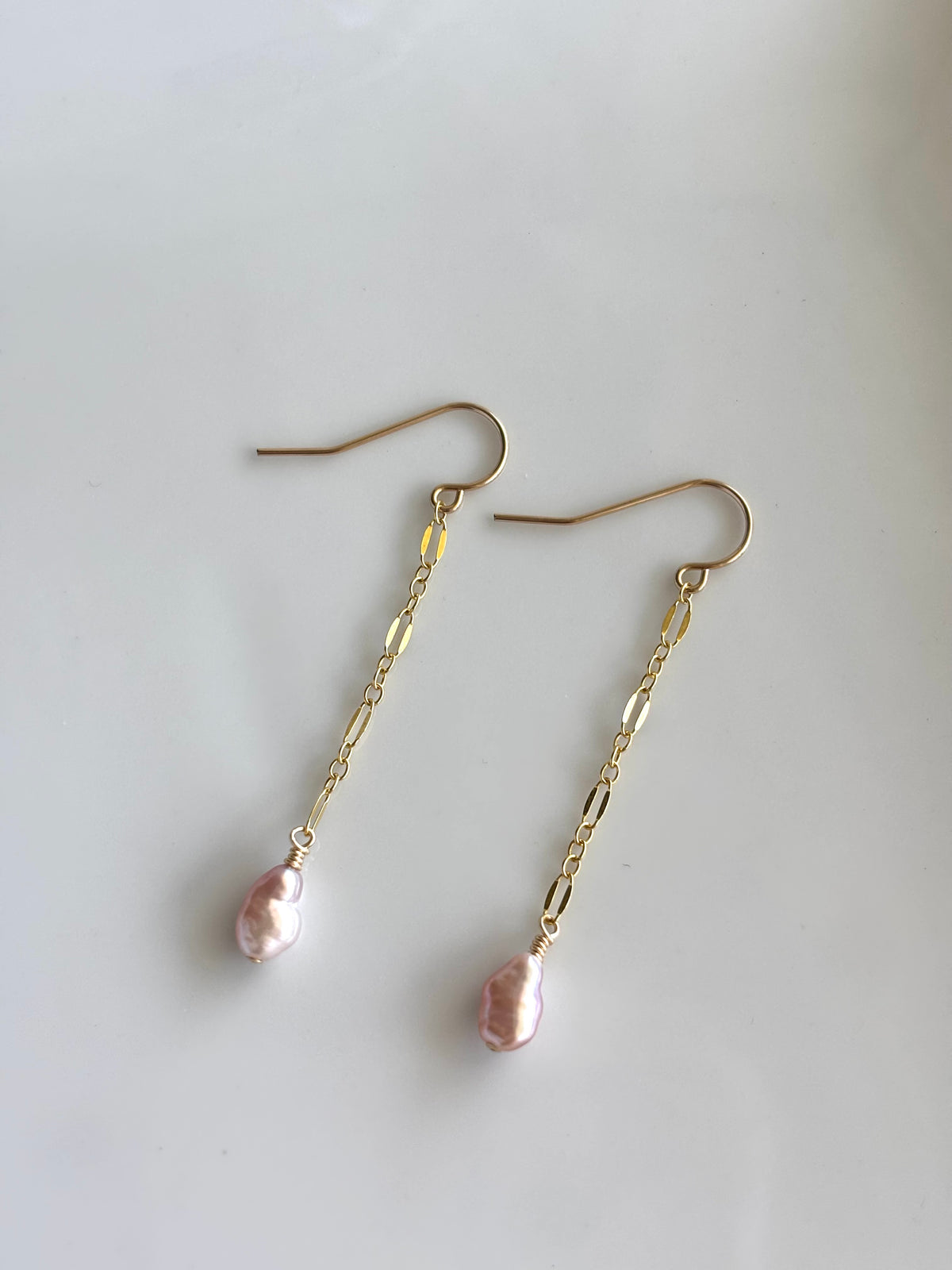 KESHI PEARL DANGLES