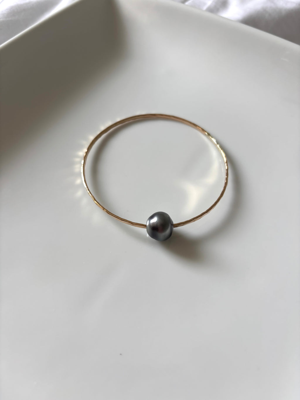 TAHITIAN PEARL BANGLE